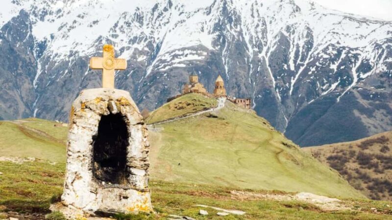 Tbilisi to Kazbegi Gudauri Ananuri Zhinvali Group GuidedTour - An In-Depth Look at the Tour Experience