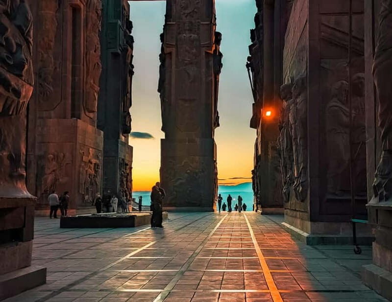 Tbilisi: Transfer & Guided Tour to The Georgian Stonehenge - Good To Know