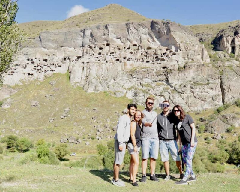 Tbilisi: Vardzia Caves, Rabati Castle and Borjomi Day Trip - Exploring Southwest Georgia: The Day Trip Experience