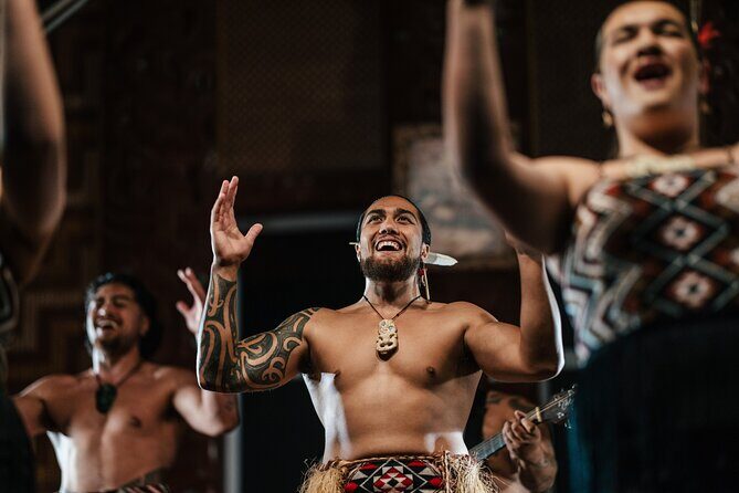 Te Puia and Polynesian Spa Day Tour from Auckland - An In-Depth Look at What the Tour Offers