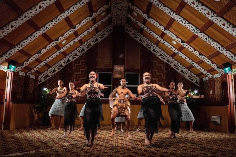 Te Puia: Te P Indigenous Evening Experience - Haka + Dinner - Who Should Consider This Experience?
