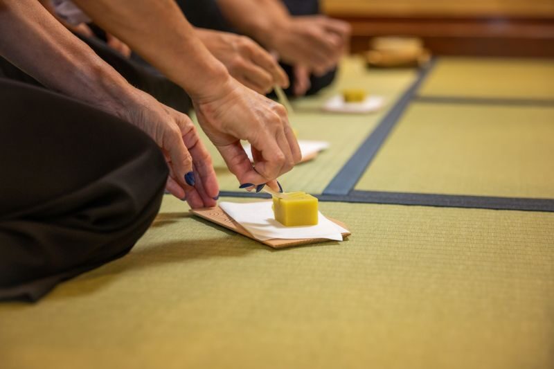 Tea Ceremony Experience in Asakusa Tokyo - A Quiet Room in the Middle of Asakusa