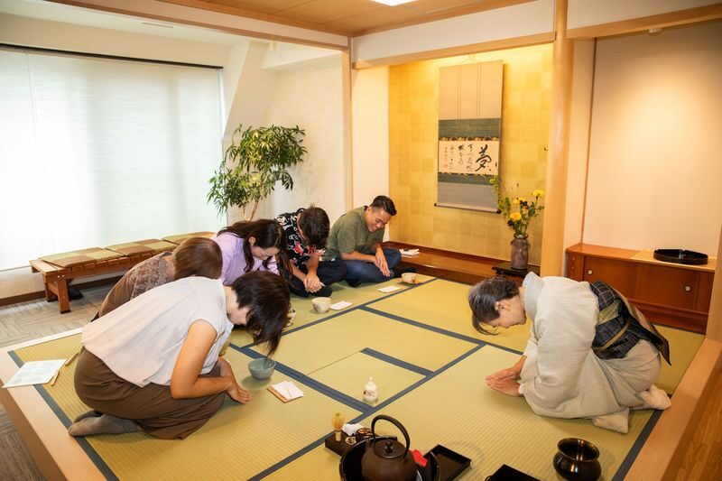 Tea Ceremony Experience in Asakusa Tokyo - Watching the Matcha Demonstration