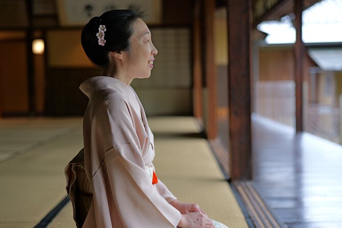 Tea Ceremony in the Kurashiki Bikan Historical Quarter - Operator: TAKAHASHIGAWA TRAVEL