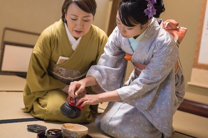 Tea Ceremony Workshop in Tokyo by the Experienced Instrucor - Good To Know  