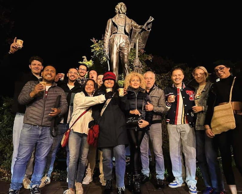 Team Event in Düsseldorf with Night PubCrawl - Good To Know