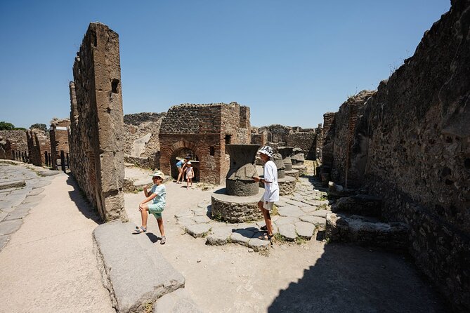 Teatro Grande and Historic Streets in Pompeii Walking Tour - Tour Confirmation Process