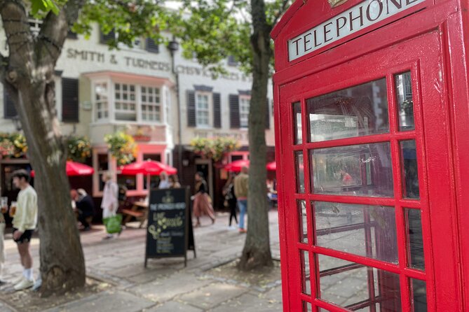 Ted Lasso Tour of Richmond - Meeting and Pickup