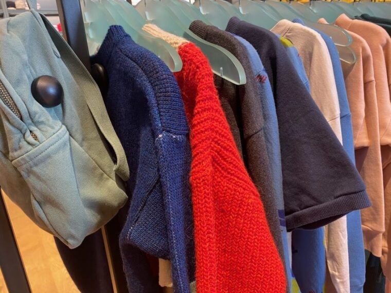 Teen Shopping Tour of Paris, 2.30 Hour Walking Tour - What to Bring for the Tour