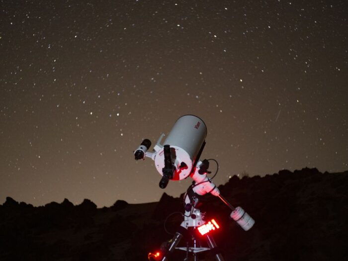 Teide National Park: Moonlight Tour & Stargazing Experience - Exploring the Teide National Park by Moonlight
