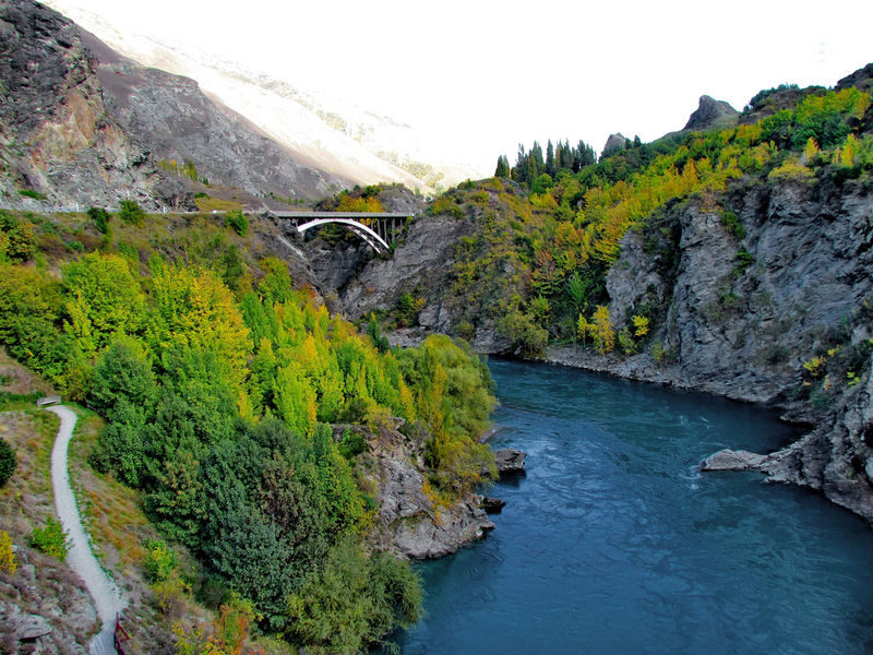 Tekapo to Queenstown via Mt Cook Small Group Tour (One Way) - What the small-group format means