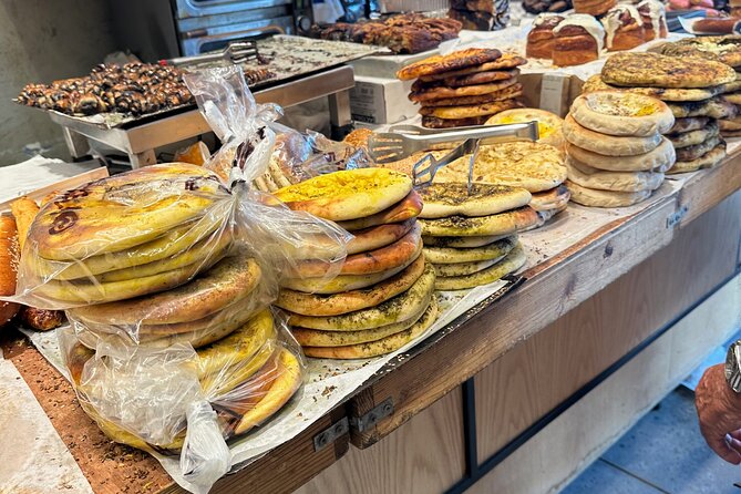 Tel Aviv: Carmel Market Vegetarian Food, History & Culture Tour - Included Amenities