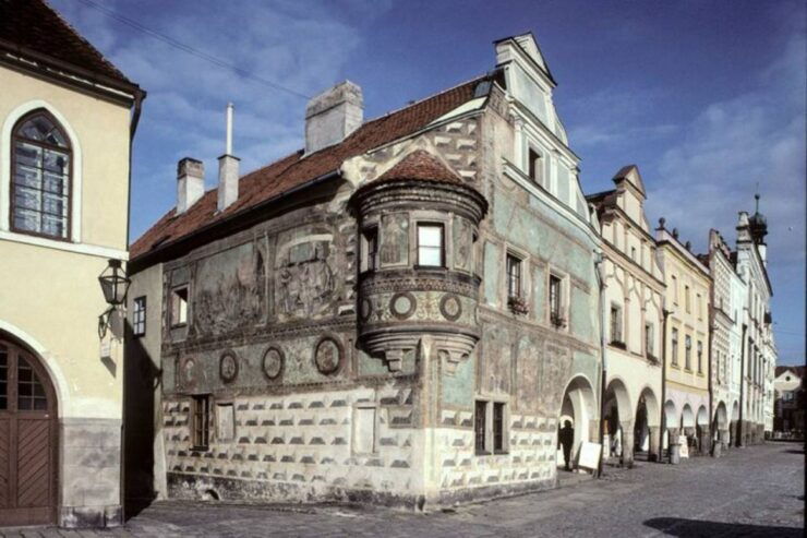 Telč: Painted Ladies Historic Center Self-Guided Audio Tour - Booking Details