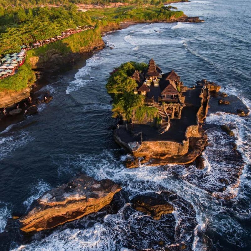 Temple Escapade: Ulun Danu Beratan, Taman Ayun - In-Depth Look at the Itinerary