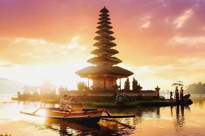 Temple of The Lake & Temple of The Sea Private Tour - Itinerary Overview