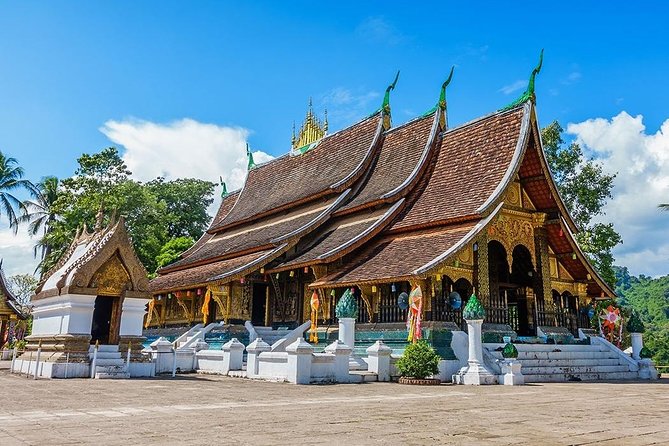 Temple Walking Tour End up With Fish Foot Massages - Tour Details and Booking Information