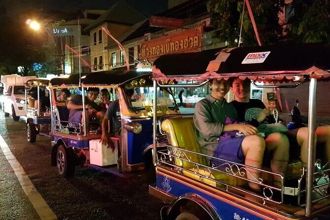 Temples Markets and Food Tour in Bangkok by Night with Tuk-Tuk - Who Will Love This Tour?