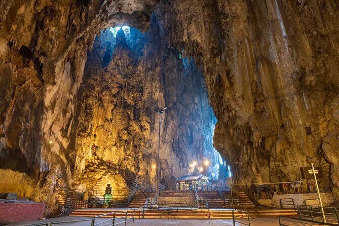 Ten Wonders Of Kuala Lumpur Shared Tour - Good To Know