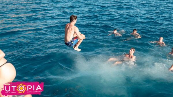 Tenerife: Boat Party With Open Bar and DJs - Common Questions