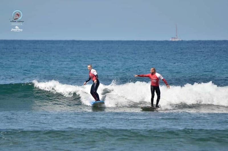 Tenerife : clases de surf para principiantes y intermedios - Setting the Scene: What to Expect from Your Surf Lesson in Tenerife