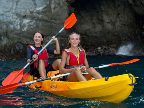 Tenerife: Eco-Kayak & Snorkel Tour Marine Reserve - Customer Feedback and Language Options