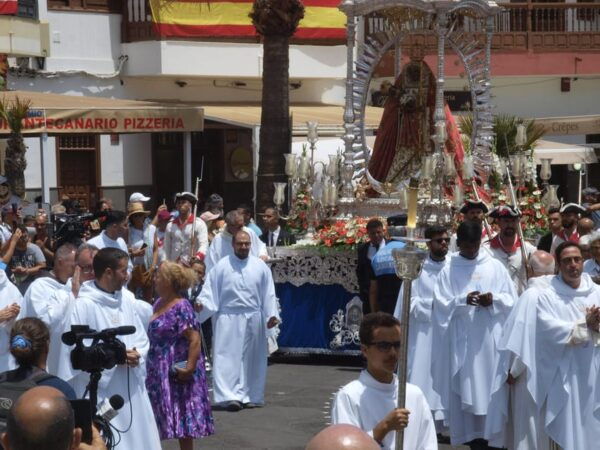 Tenerife: Island Exploration Guide App With Offline Content - Authentic Local Cuisine