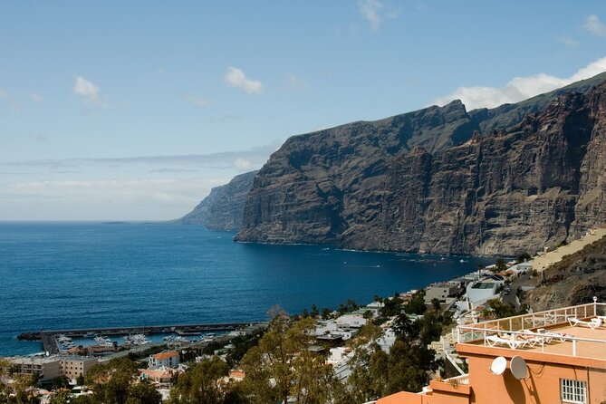 Tenerife Island Tour: Los Gigantes, Icod De Los Vinos & La Orotava - Meeting and Pickup