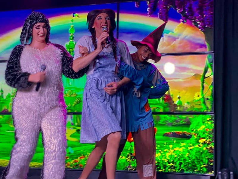 Tenerife: MHT - Music Hall Tavern Comedy Drag Dinner Show - Good To Know