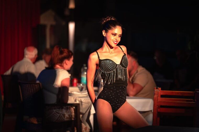 Tenerife: Musical Show the Wild South With Dinner and Transfer - Authentic Old West Saloon Setting