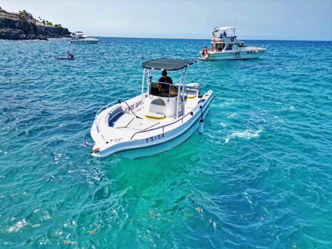 Tenerife: Private Boat Tour 7 Hours, Private Groups With All Inclusive - Onboard Amenities