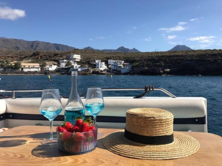 Tenerife: Private Luxury Motor Boat Sunset Cruise - Experience Highlights