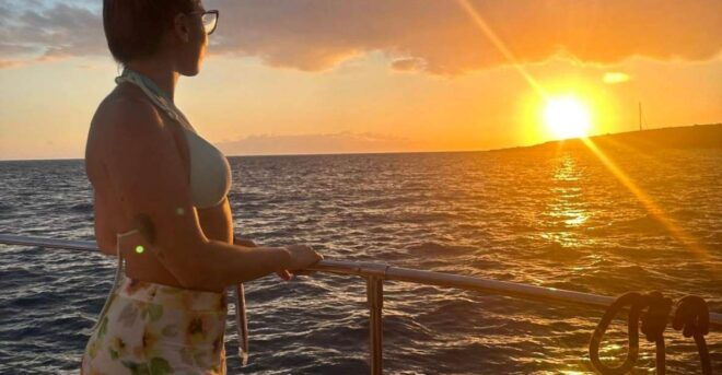 Tenerife: Sunset Catamaran Tour With Transfer, Buff & Drinks - Inclusions