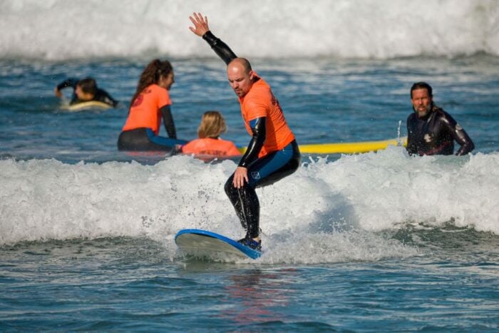 Tenerife: Surf Lesson in Playa De Las Americas/All Included - Equipment and Facilities
