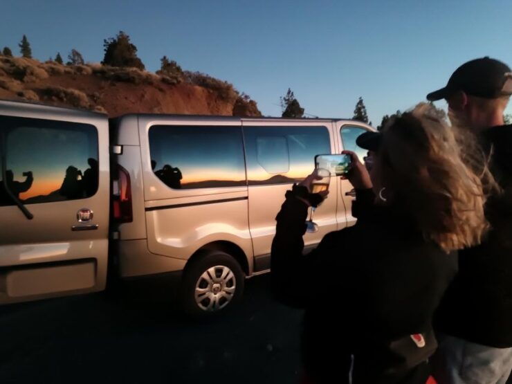 Tenerife: Teide & Stars + Guachinche Lunch + Cava Vip Tour - Languages and Group Size