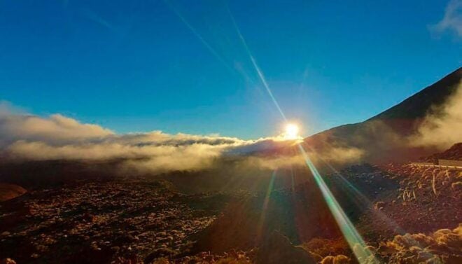 Tenerife: Teide Sunset Night Tour With Dinner and Stargazing - Stargazing With Powerful Telescopes