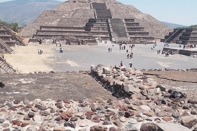 Teotihuacan and Tula Pyramids Day trip from Mexico City - FAQ