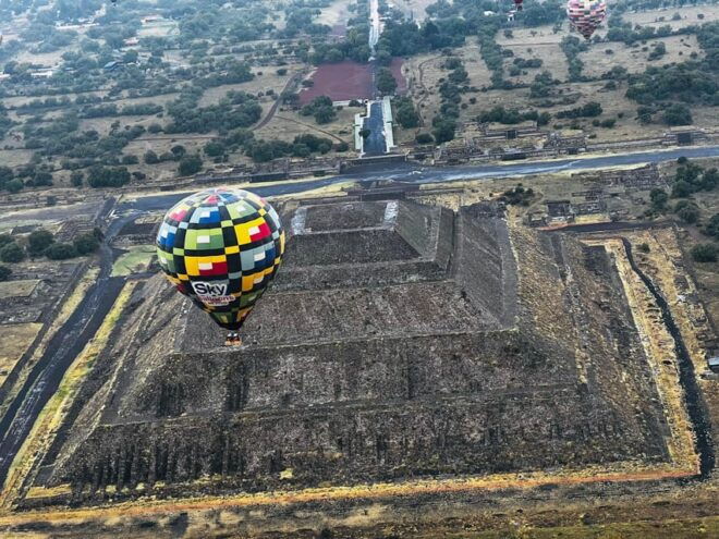Teotihuacan: Balloon Flight With Transport From Mexico City - Post-Flight Breakfast and Certificate