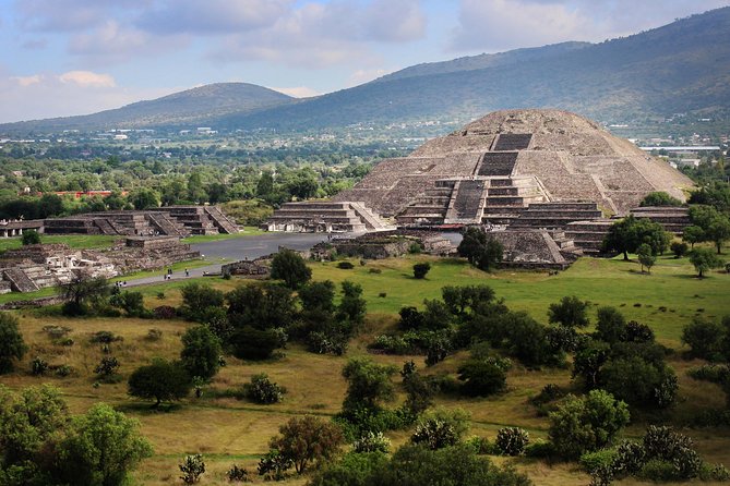 Teotihuacan & Basilica Guadalupe Tour With Lunch - Traveler Photos and Tips