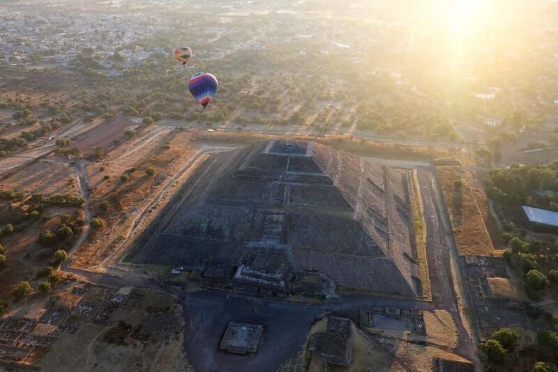 Teotihuacán: Exclusive Balloon Flight Just for You and Your Partner - What’s Included and What’s Not