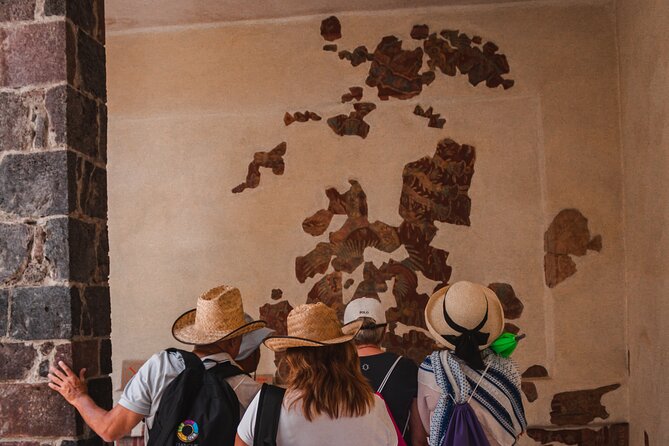 Teotihuacán Full Day Tour From Mexico City - Tour Guide Experience