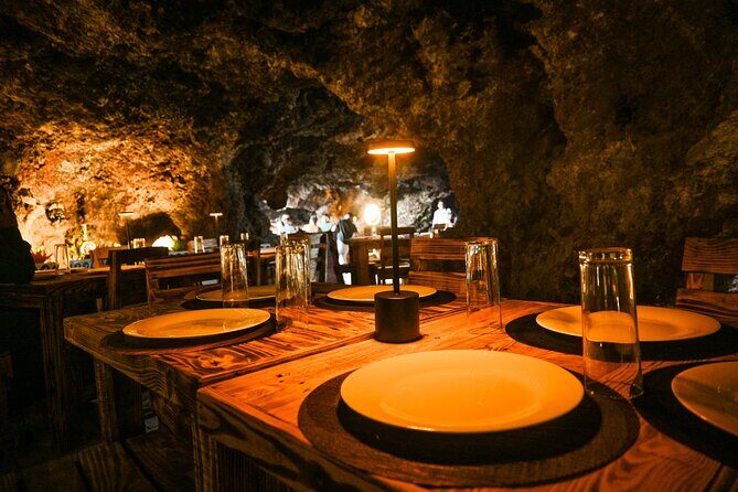 Teotihuacan guided tour, cave breakfast with CDMX transportation - Practical Details and Value