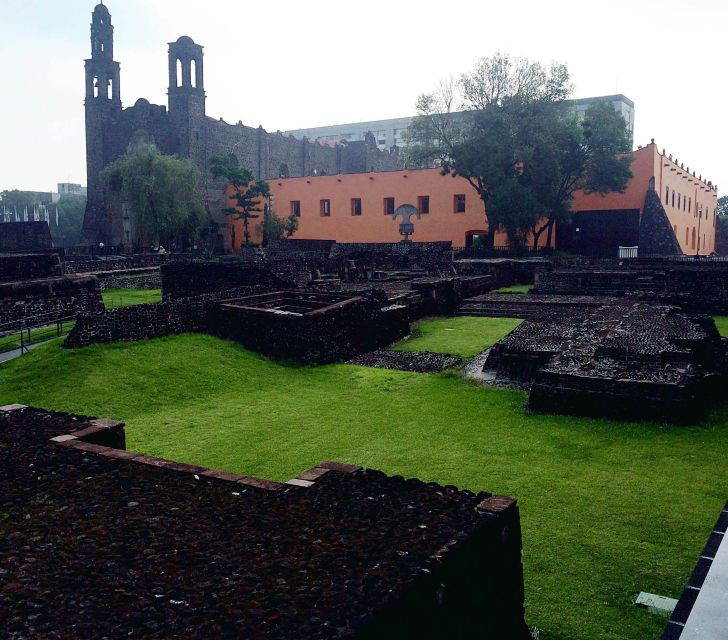 Teotihuacán, Plaza De Las Tres Culturas, and Acolman Tour - Tour Duration and Guide Availability