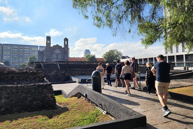 Teotihuacan Pyramids Experience for Small Groups - Itinerary Highlights