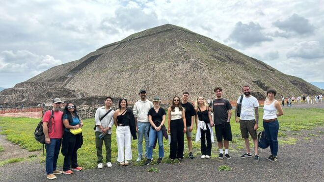 Teotihuacan Pyramids Expressed Without Tourist Traps. - Exploring the Archaeological Site