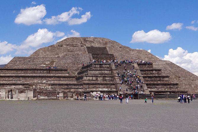 Teotihuacan Pyramids, Guadalupe Shrine and Mexico City Tour Panoramic (1 Day) - Reviews and Photos