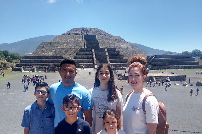 Teotihuacan Pyramids, Guadalupe, Tlatelolco: Private Day Tour - Mexico City - Traveler Photos