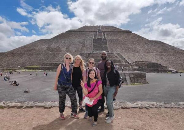 Teotihuacan Pyramids: Intimate Small Group From Mexico City - Meeting Point
