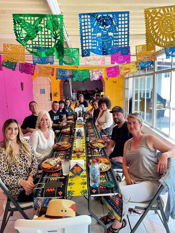Teotihuacan Pyramids & lunch at my Grandma's house - A Warm Welcome at a Traditional Family Home