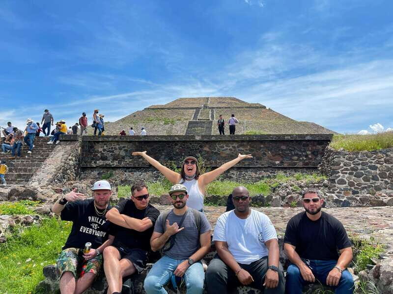 Teotihuacan Pyramids & lunch at my Grandma's house - Wrapping Up the Day