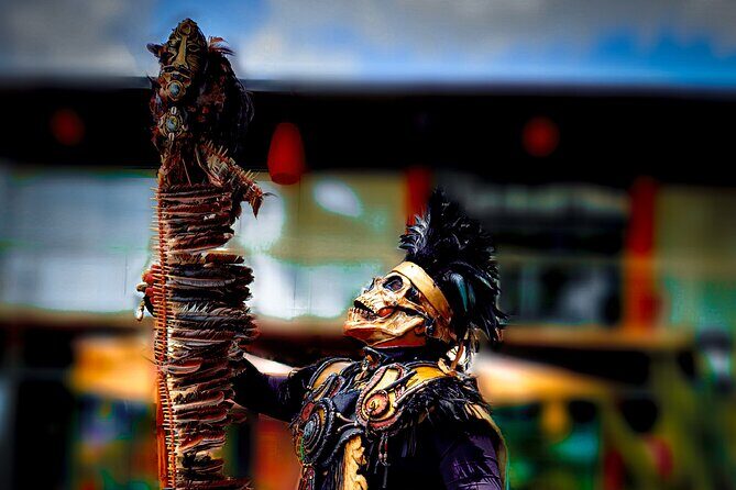 Teotihuacán Pyramids Tour, Guadalupe Sanctuary and 3 cultures - FAQs